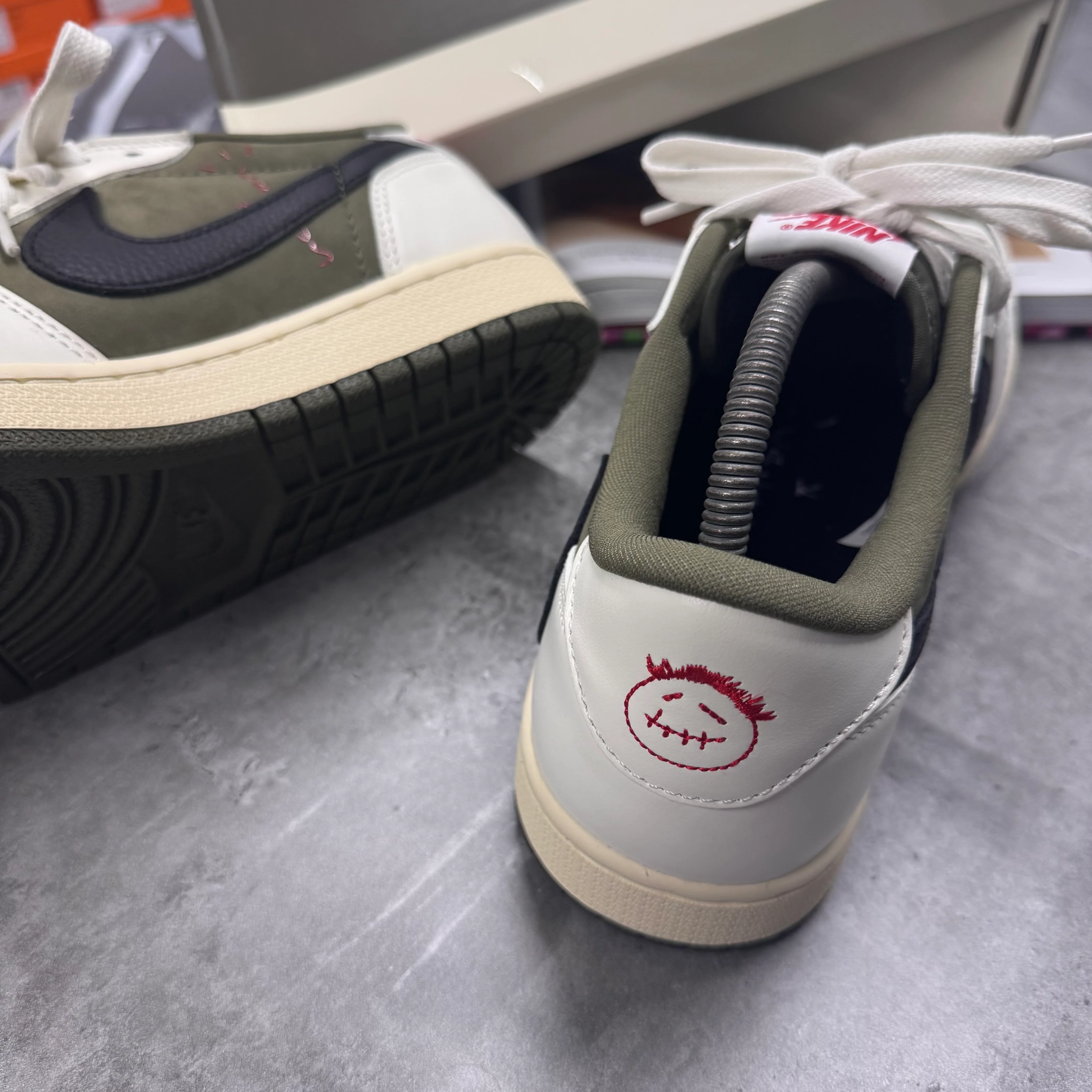 NI X TS - JORDAN 1 - MID OLIVE - Image 4